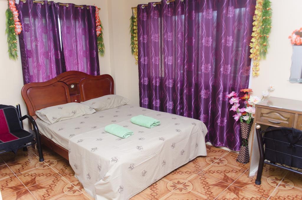 Julz Tropical Apartments オロンガポ エクステリア 写真