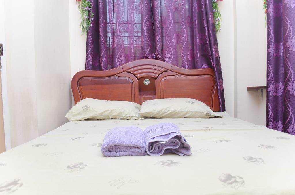 Julz Tropical Apartments オロンガポ エクステリア 写真